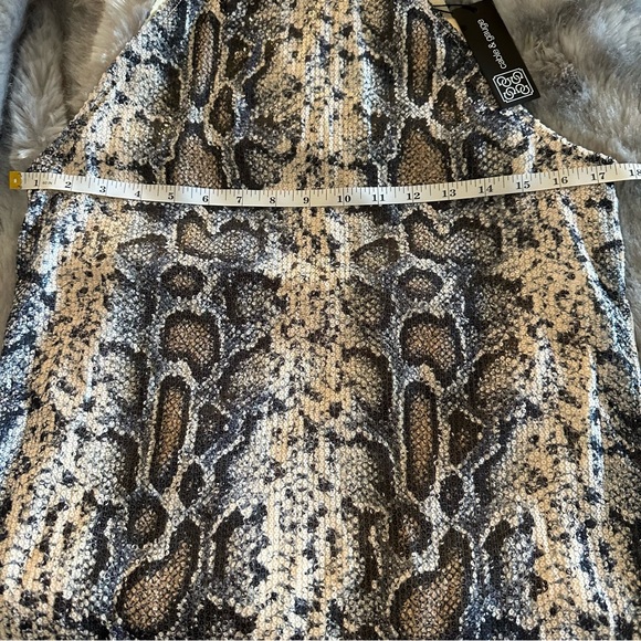 NWT Shimmering Sequined Snake Print Halter Tank Top - Picture 6 of 9